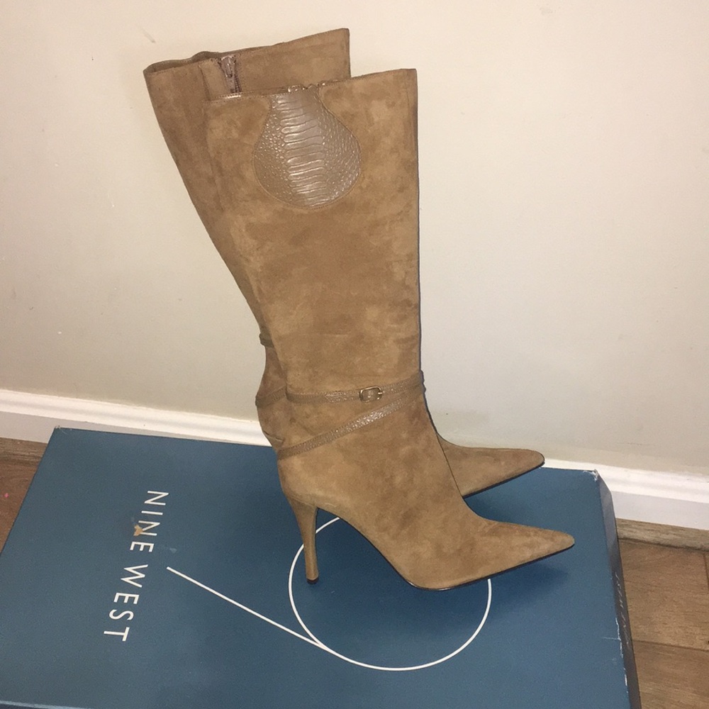 BRAND NEW! Tan Suede pointy heel calf boot